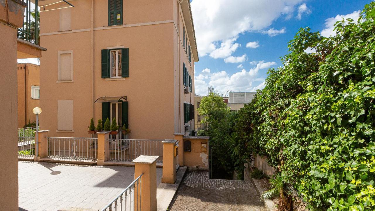Karan'S Aparment Rental In Roma Exterior foto